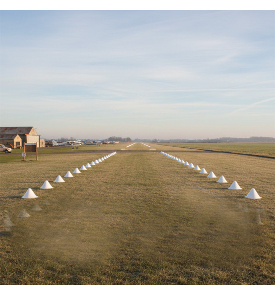 Balise tronconique blanche