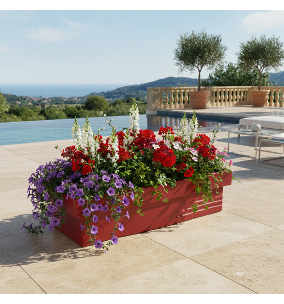  look gardener with water tank 